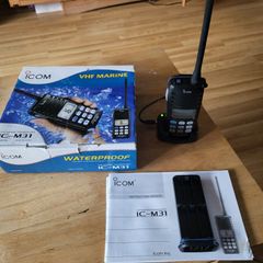 VHF Marine transceiver IC-M31