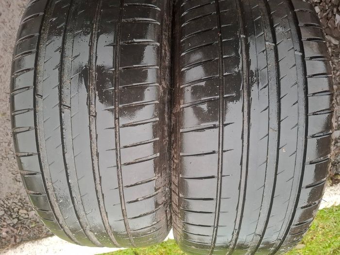 2x 245/45/18 Michelin run flat