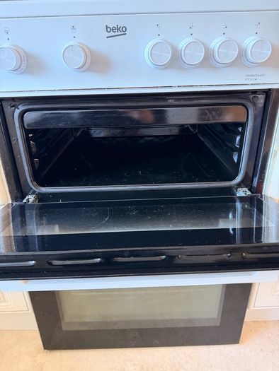 Beko KTC611W 60cm Electric Cooker