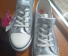 New Pineapple Ladies Shoes