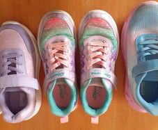 girls trainers