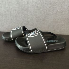 Toddler Black NFL Las Vegas Raiders Slider Sandals With Heel Strap