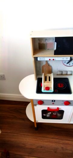 toy kitchen