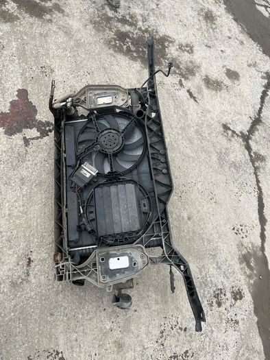 08-12 Audi A4 B8 Front Panel And Rad Pack 2.0 Diesel Manual