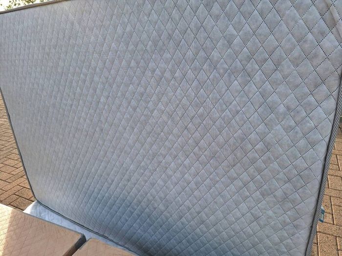 Double bed base and mattress