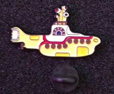 The beatles,  Yellow submarine, pin back badge.