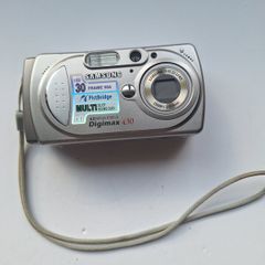 Samsung Digimax 430 digital camera.