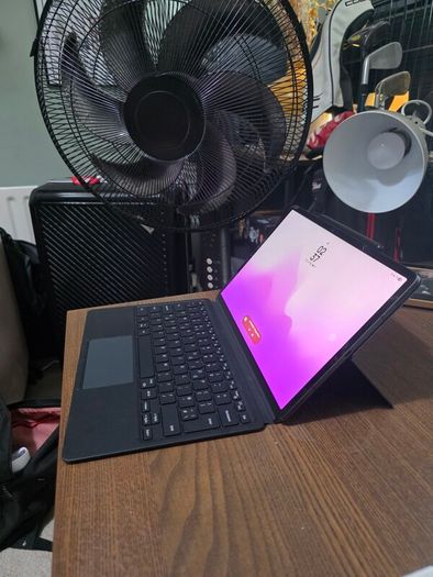 Samsung Galaxy Tab S8 Plus - with official cover stand and keyboard