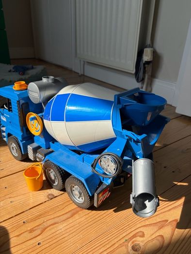 Bruder Man TGA cement mixer toy truck (1:16 scale)