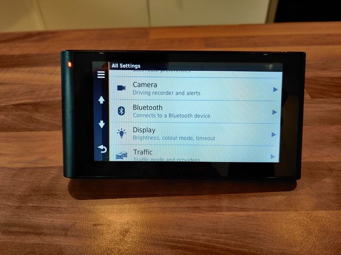 6-inch Garmin HGV sat nav with built-in Dashcam - 2027 Europe map