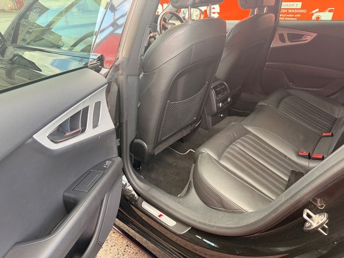 2013 Audi A7 / Immaculate condition