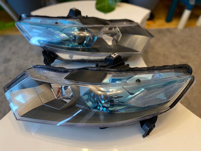 Honda Insight 2008-2014 headlights