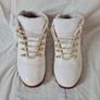 Timberland white leather embroidered boots Size 5 eu 38 in great condition Image 3