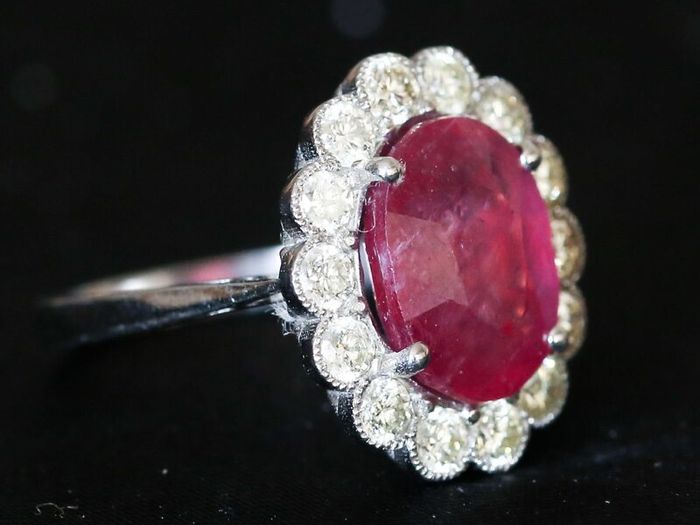 Summer Jewellery & Silver Auction, 25th August.