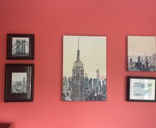 5-Piece New York Themed Wall Art Set (1 Large, 4 Small Prints)