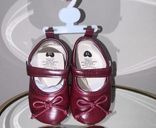 Baby Girls Wine Shoes. Size 13