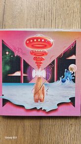 Kesha - Rainbow.