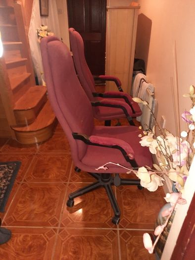 Office furniture clearance