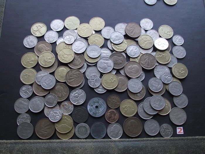 A Lot of 570+ grams of Belgian coins