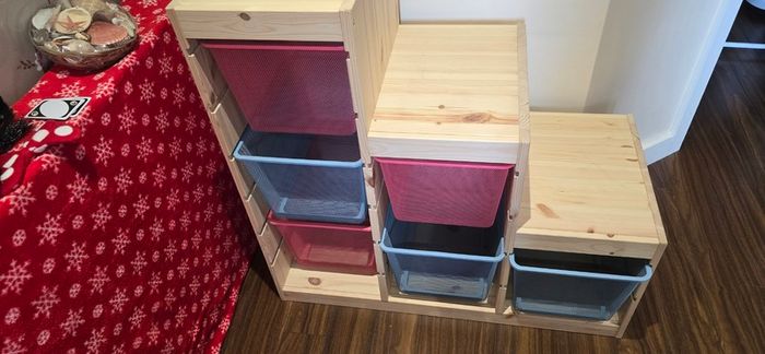 Storage unit