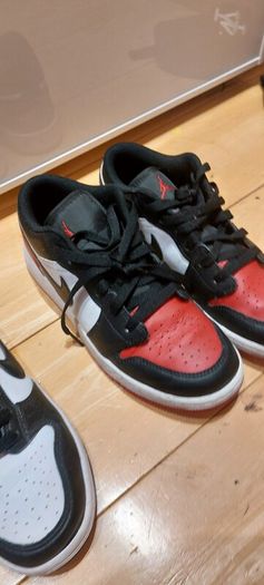 Boys Nike runners