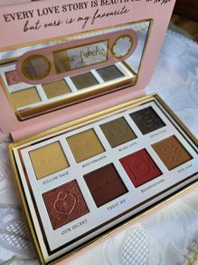 PLouise eyeshadow palette date night
