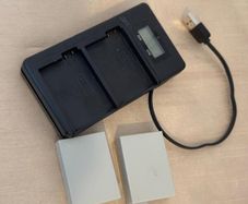 LP-E8 Battery for Canon EOS 550D 600D 700D With Charger - 2 Pieces