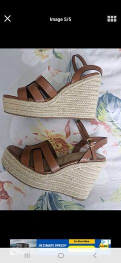 Tan Wedges