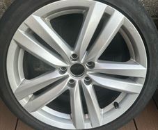 VW 18/235/40 Alloys