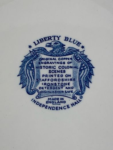 Vintage Liberty blue cabinet plate