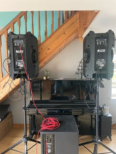 DJ PA system & lights
