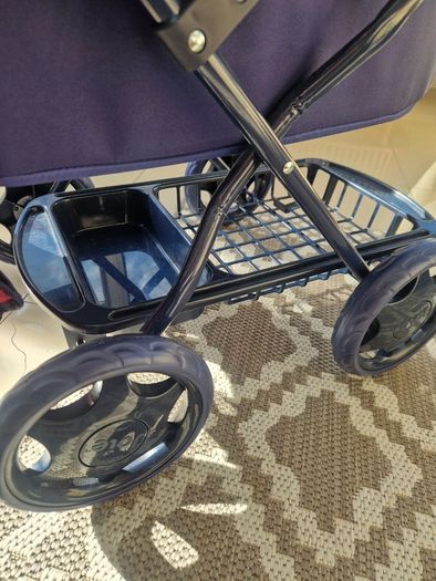 Doll's Pram