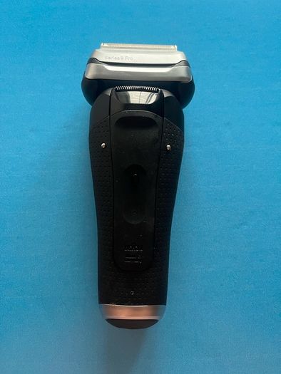 Braun Series 9 Pro Electric Shaver 4+1 head wet & dry razor brand new