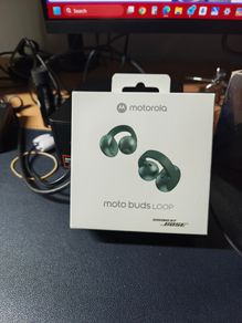 Motorola earbuds