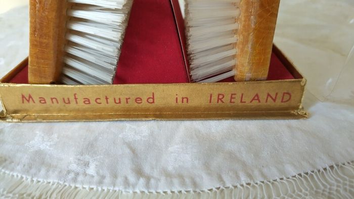 Vintage Clothes Brush Set