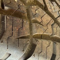 Tyre 265-70 R17