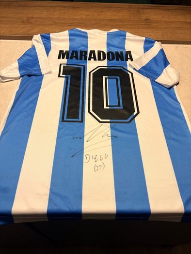 Diego Maradona Hand Signed Shirt Signed in 2015 Argentina + COA