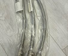 3x flexible tap connector with valve