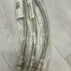 3x flexible tap connector with valve