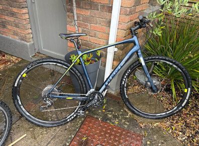 Giant Toughroad SLR
