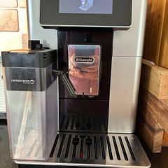 De Longhi Coffee Machine