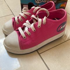 Heeleys Size 2