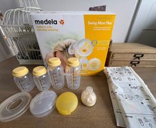 Medela Swing Maxi Flex Double Electric Breast Pump - With Accessories