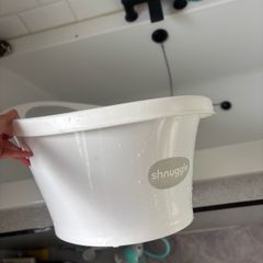 Shnuggle baby bath