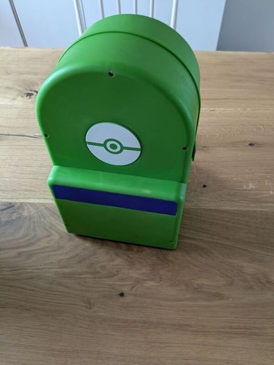 Pokemon carry case play set