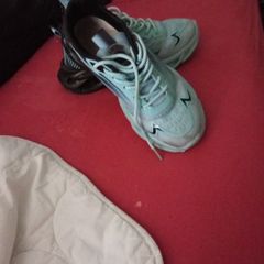 women's shoes