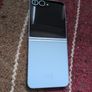 Samsung Galaxy Z Flip6 Image 2