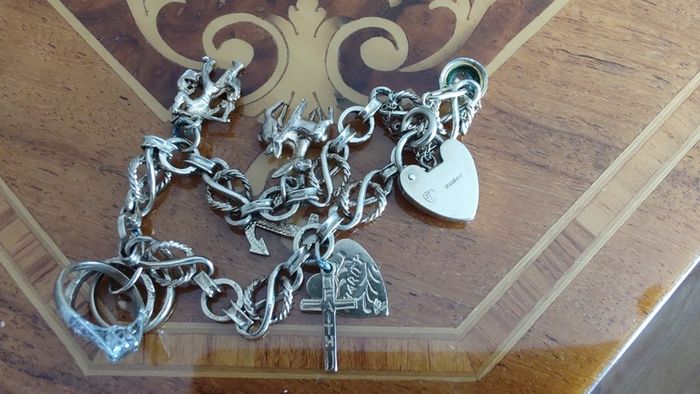 Vintage 9k Gold Charm Bracelet