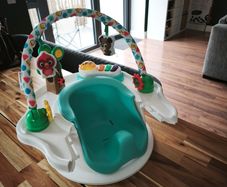 Baby activity seat