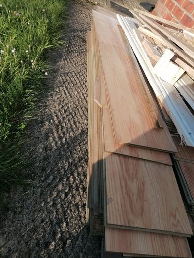 Laminate flooring